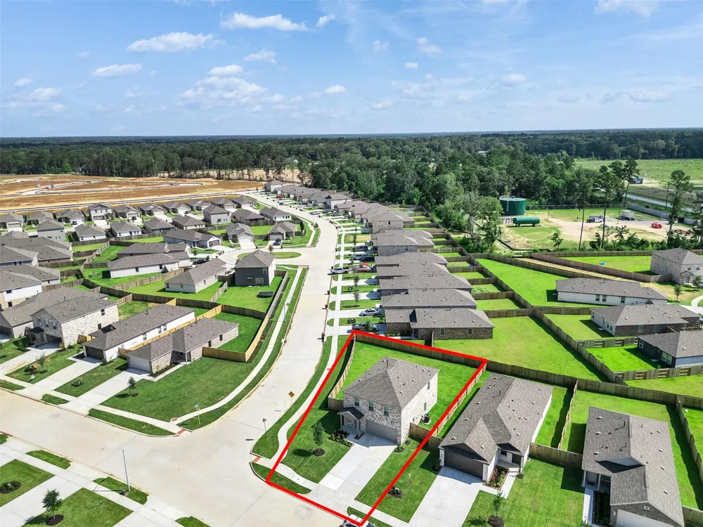 921 Capracotta Huffman, TX 77336