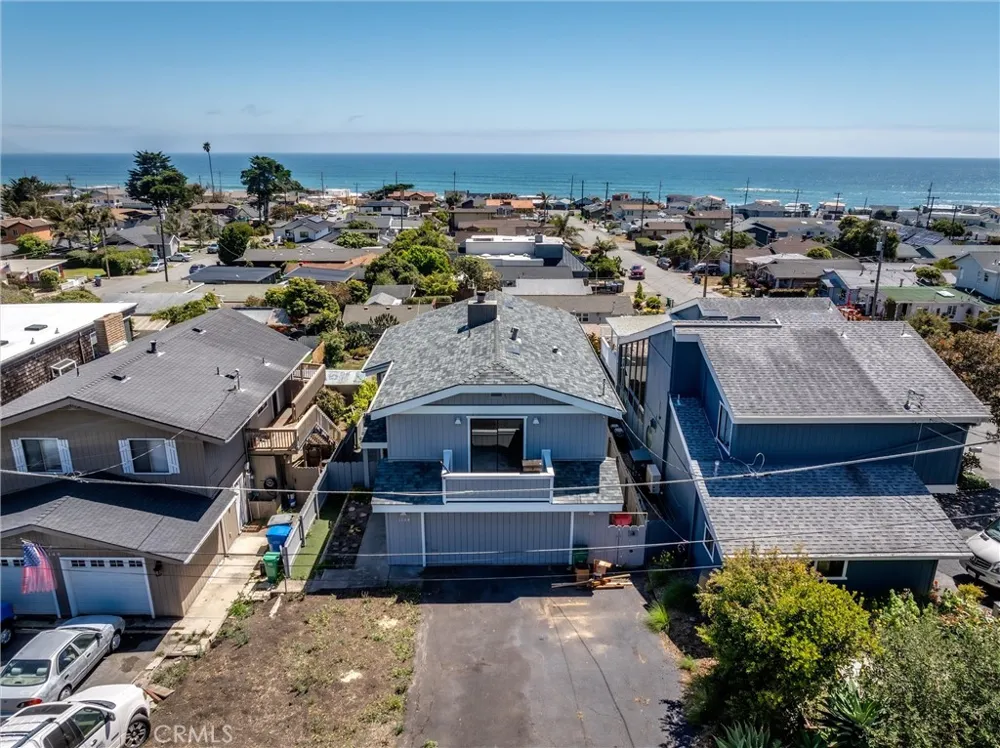 1124 S Ocean Avenue Cayucos, CA 93430