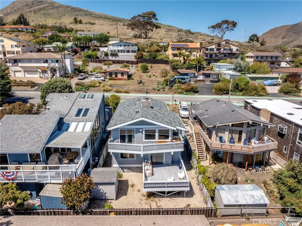 1124 S Ocean Avenue Cayucos, CA 93430