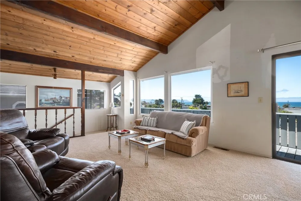 1124 S Ocean Avenue Cayucos, CA 93430