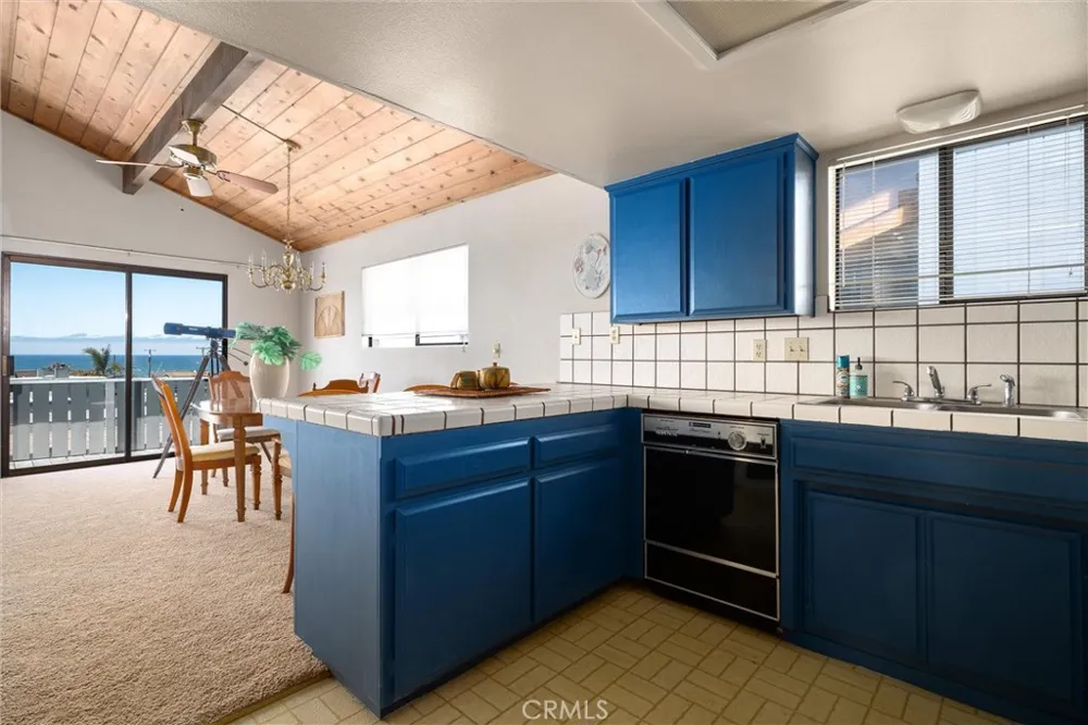 1124 S Ocean Avenue Cayucos, CA 93430