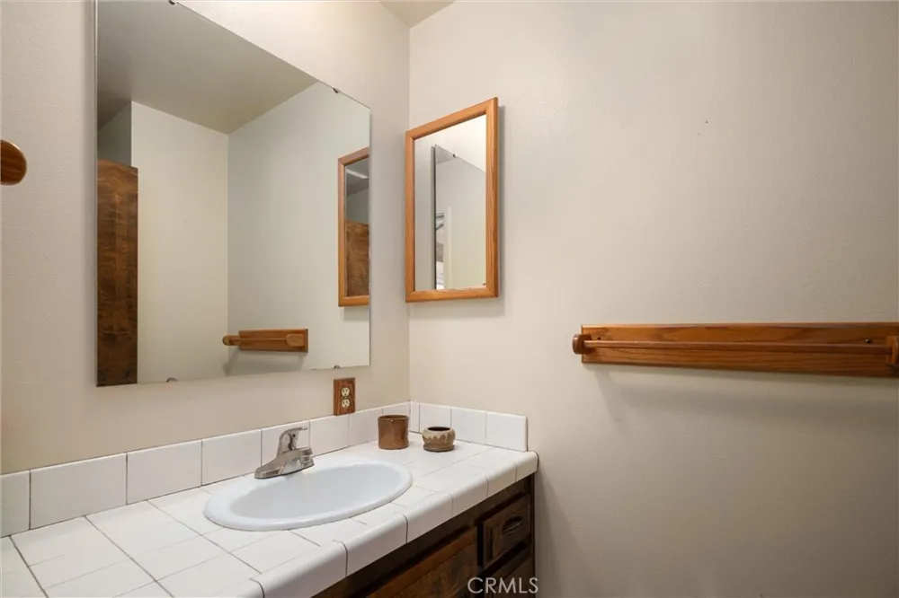 1124 S Ocean Avenue Cayucos, CA 93430