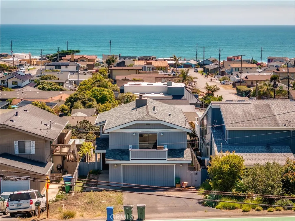 1124 S Ocean Avenue Cayucos, CA 93430