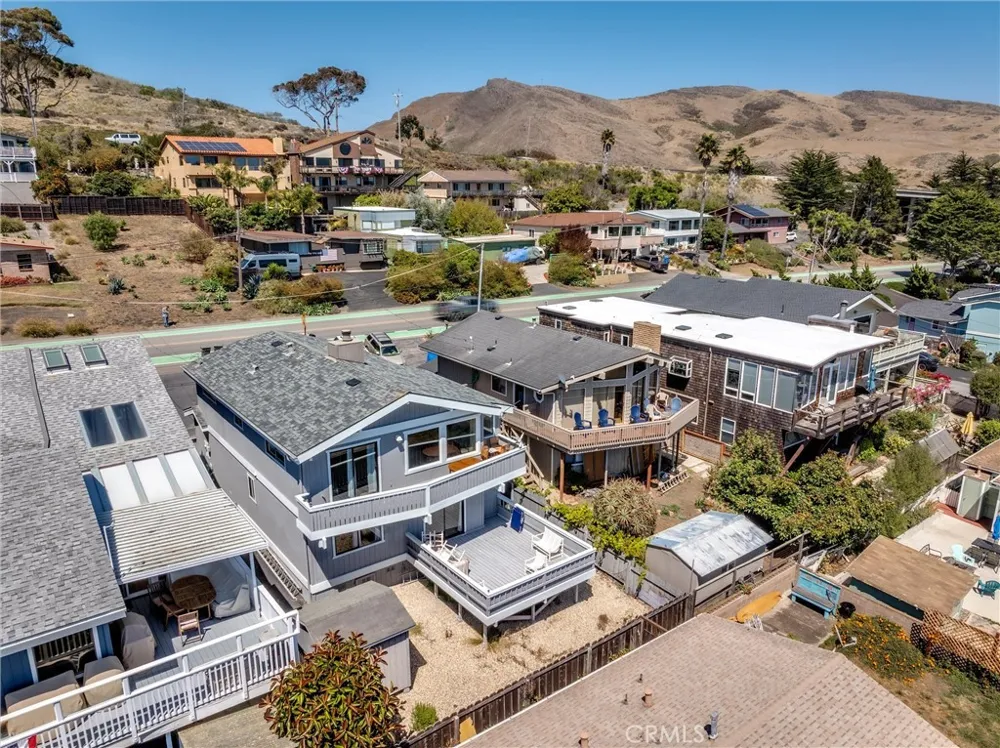 1124 S Ocean Avenue Cayucos, CA 93430