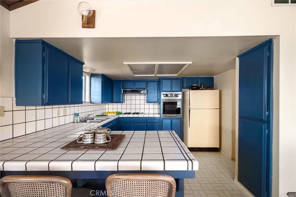 1124 S Ocean Avenue Cayucos, CA 93430