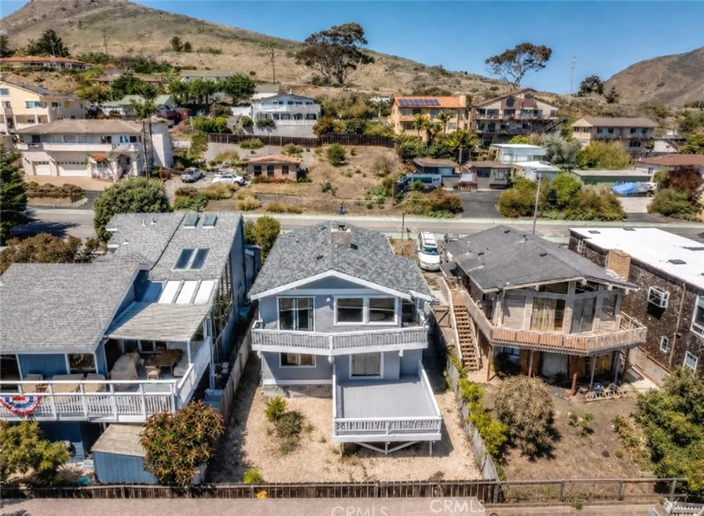 1124 S Ocean Avenue Cayucos, CA 93430