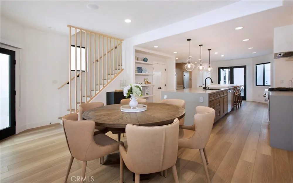 203 21st Huntington Beach, CA 92648