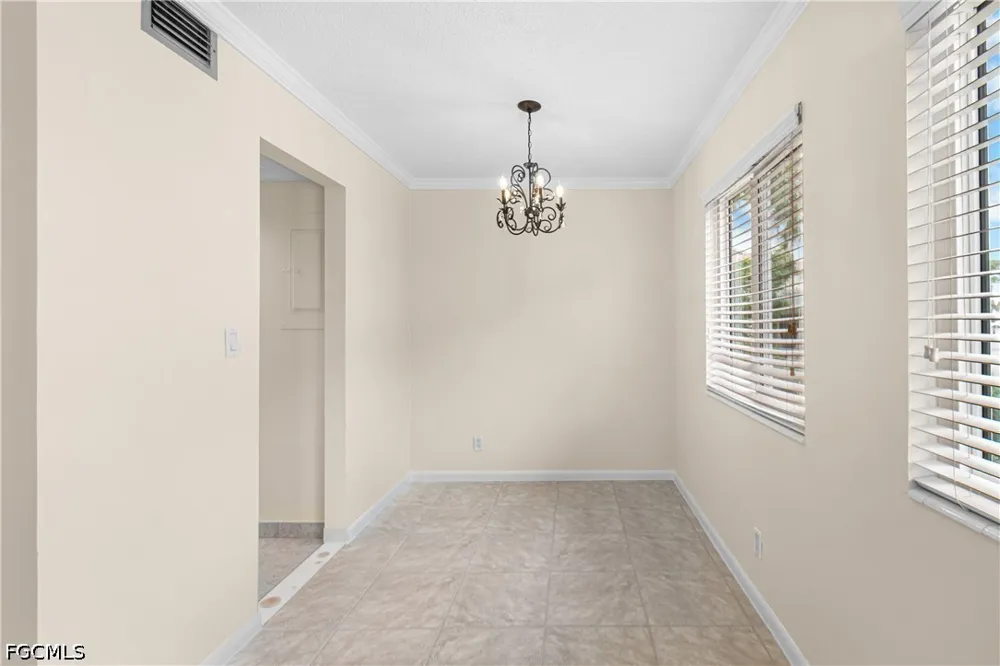 Queen Elizabeth Way #3 Fort Myers, FL 33907