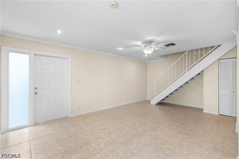 Queen Elizabeth Way #3 Fort Myers, FL 33907