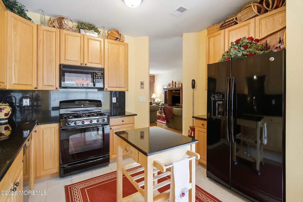 10 Wordsworth Court Hightstown, NJ 08520