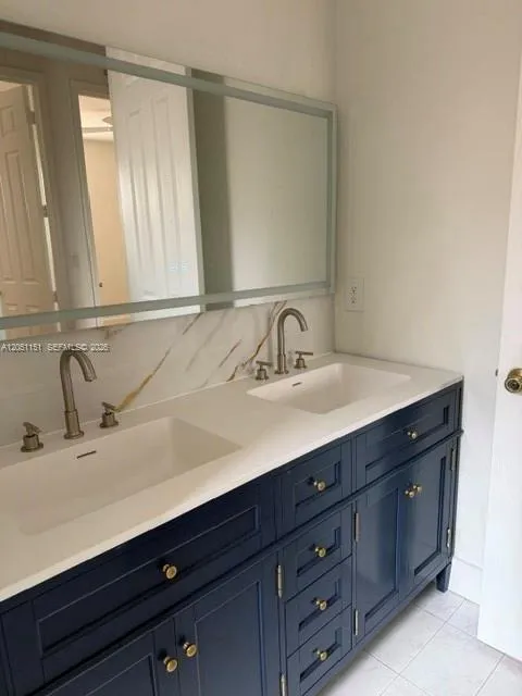 8892 SW 229th St Cutler Bay, FL 33190