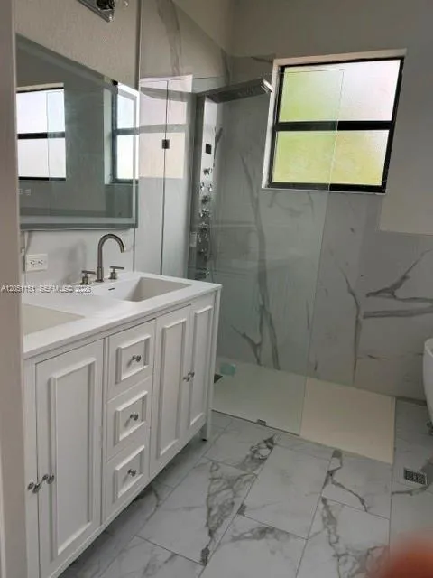 8892 SW 229th St Cutler Bay, FL 33190