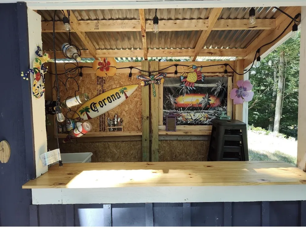 8523 W Easy Street Mears, MI 49436