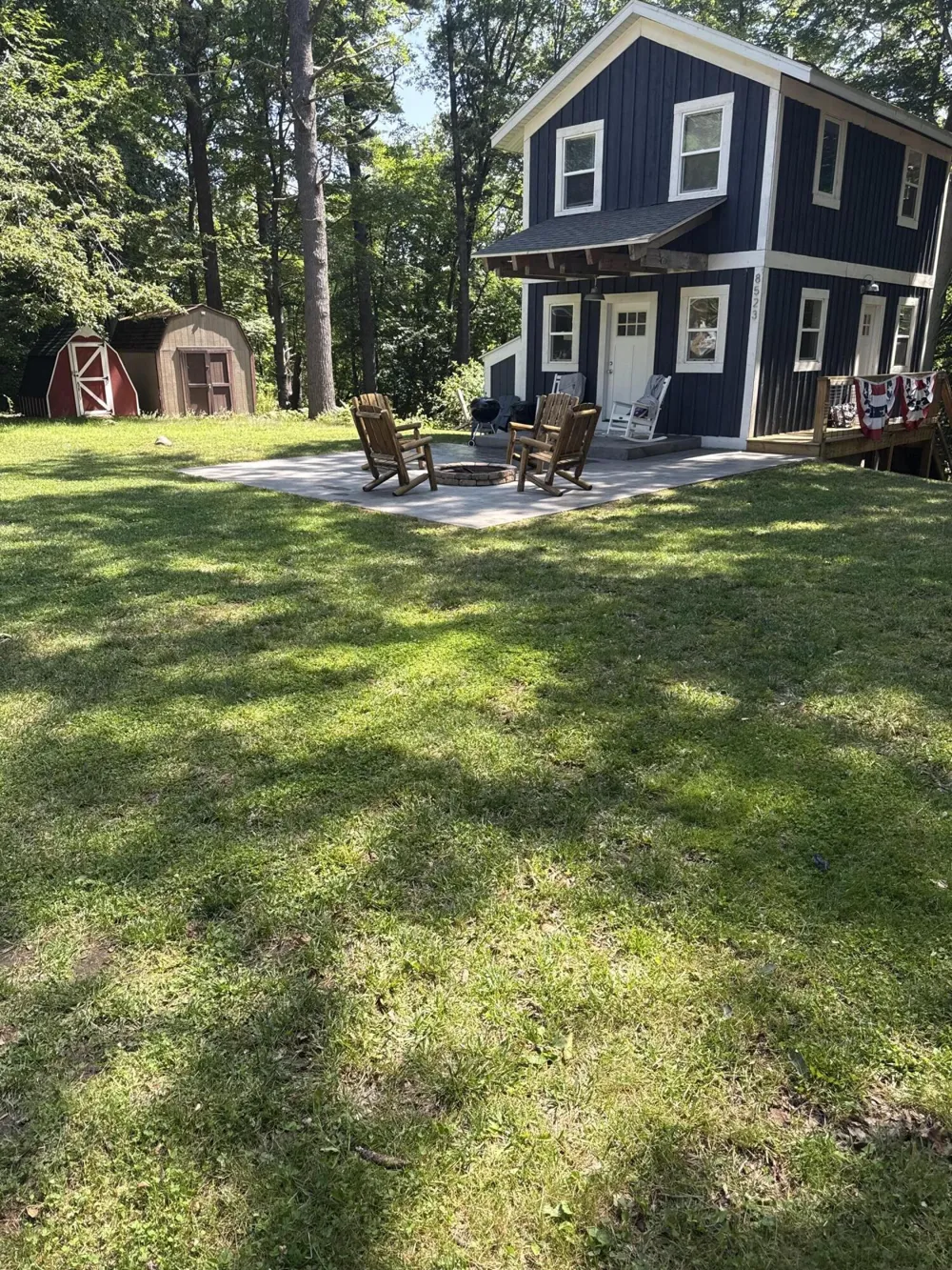 8523 W Easy Street Mears, MI 49436