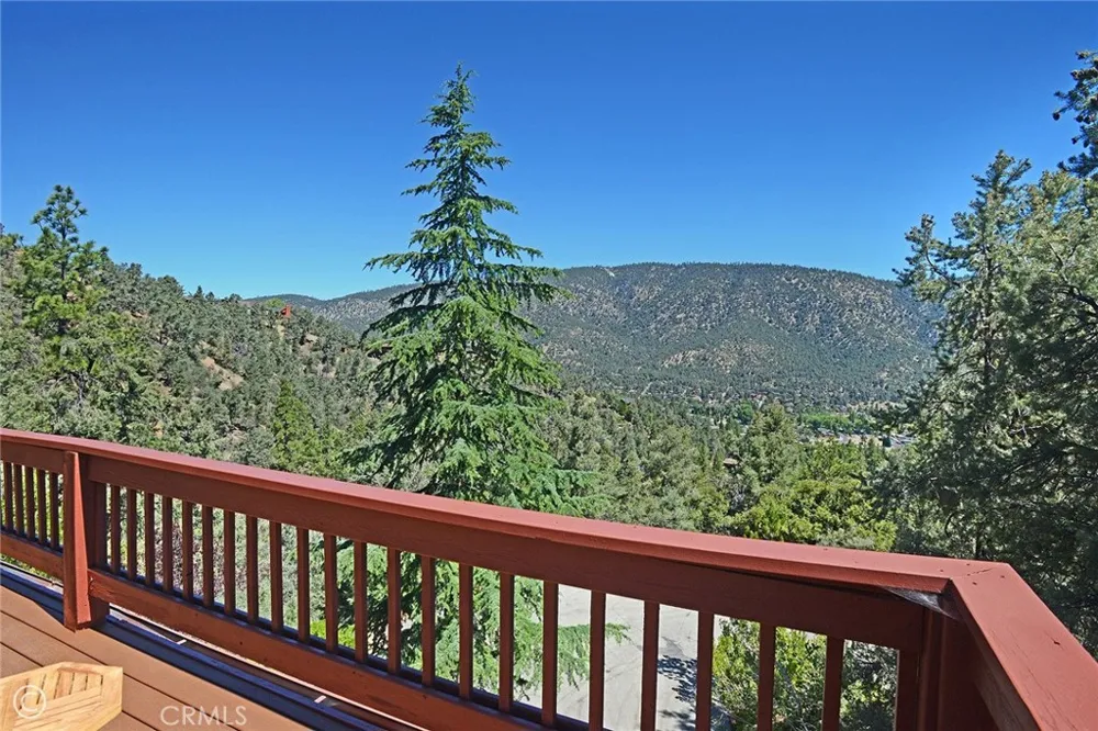 2027 Ivory Lane Pine Mountain Club, CA 93222
