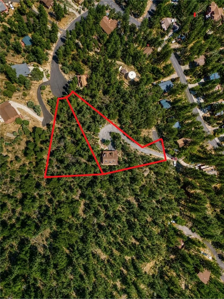 2027 Ivory Lane Pine Mountain Club, CA 93222