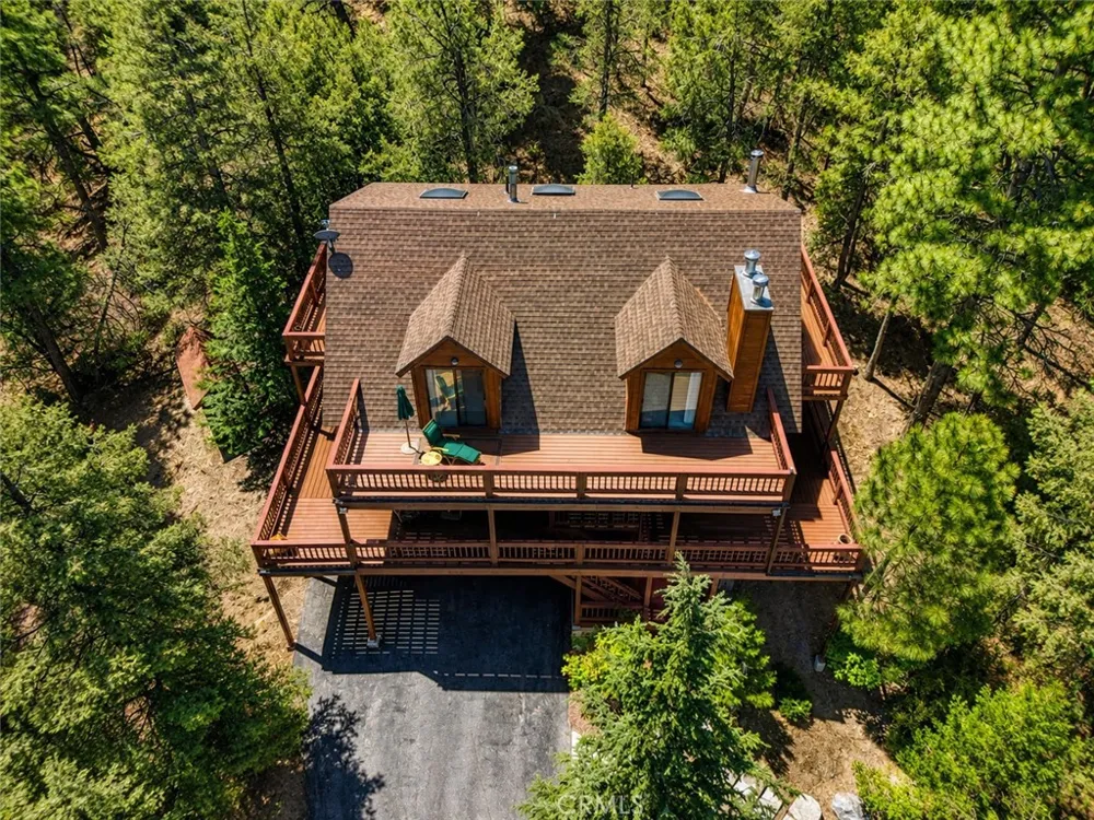 2027 Ivory Lane Pine Mountain Club, CA 93222