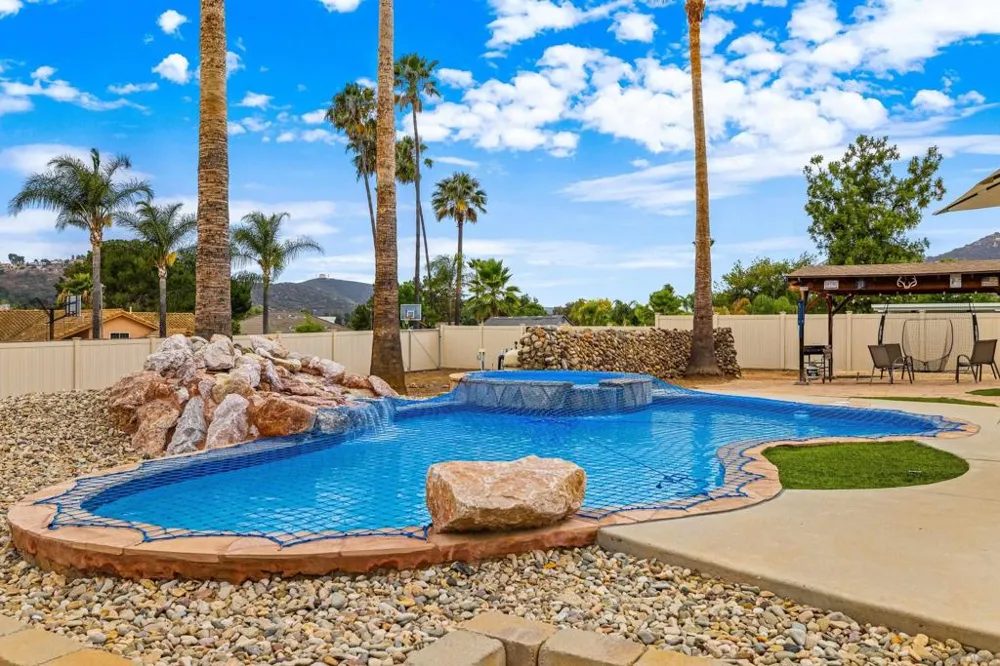 23619 Barrego Way Ramona, CA 92065