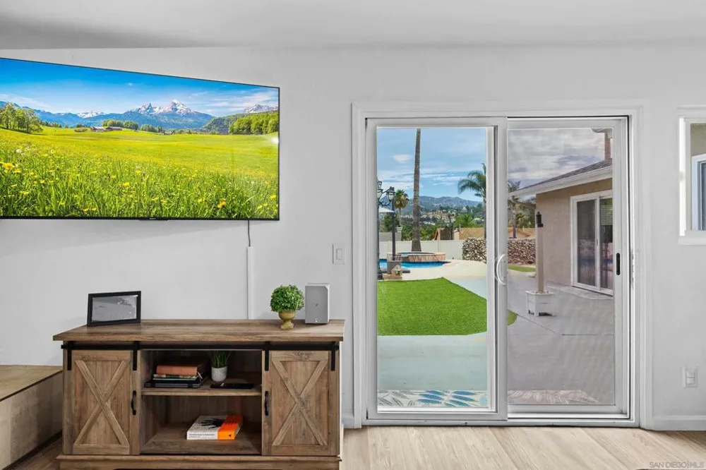 23619 Barrego Way Ramona, CA 92065