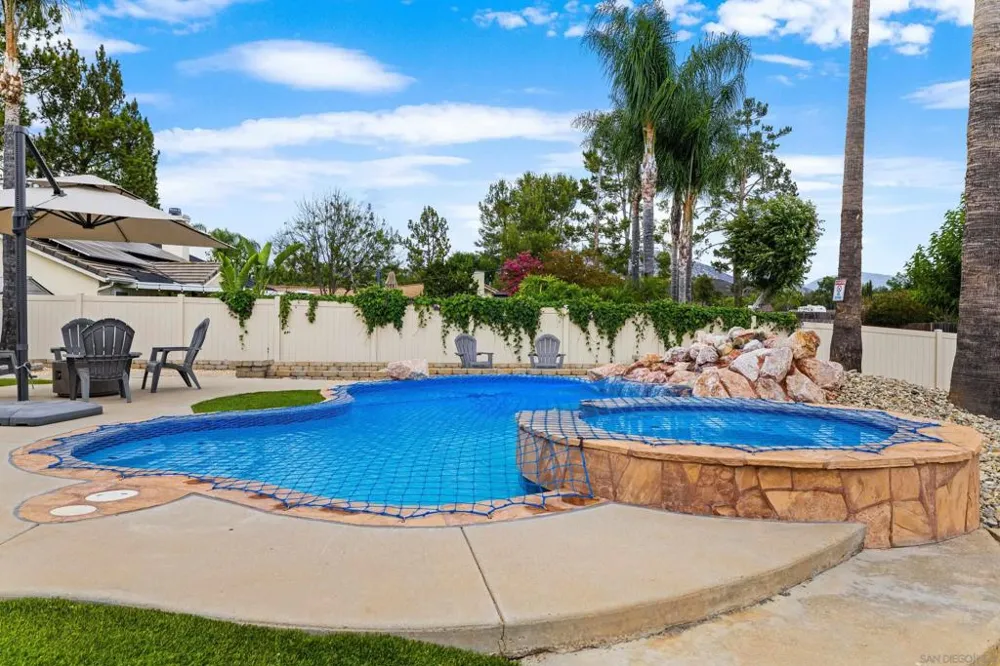 23619 Barrego Way Ramona, CA 92065