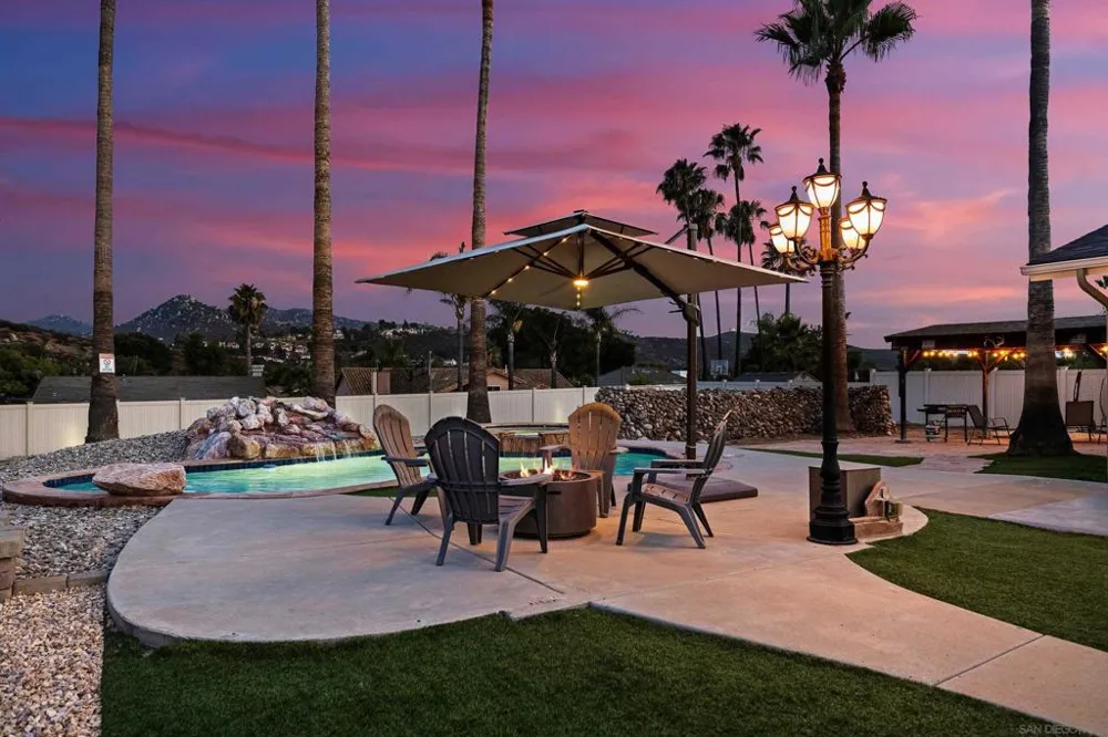 23619 Barrego Way Ramona, CA 92065