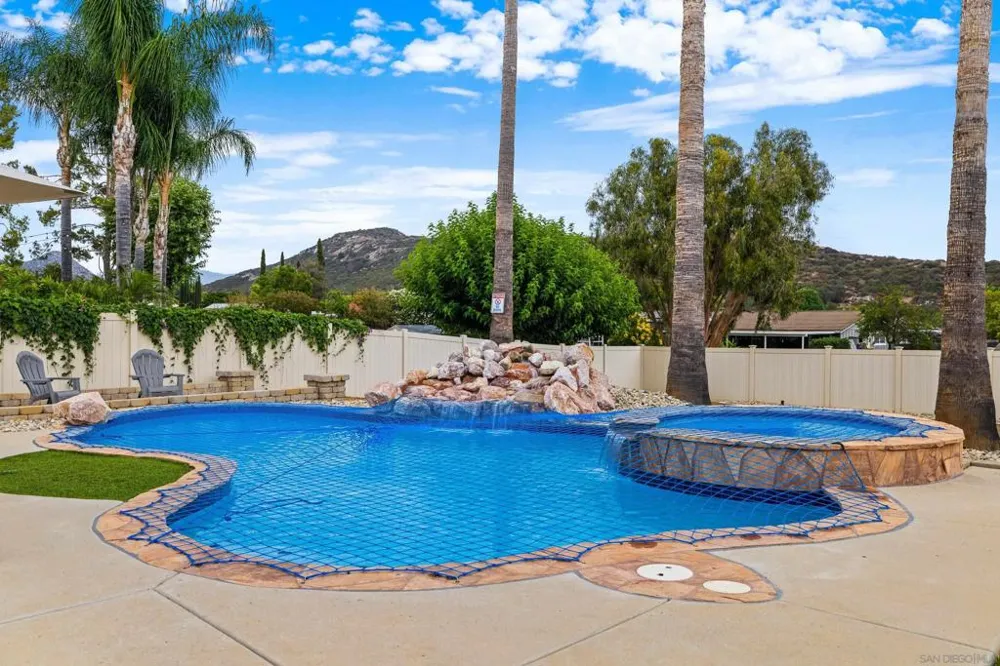 23619 Barrego Way Ramona, CA 92065