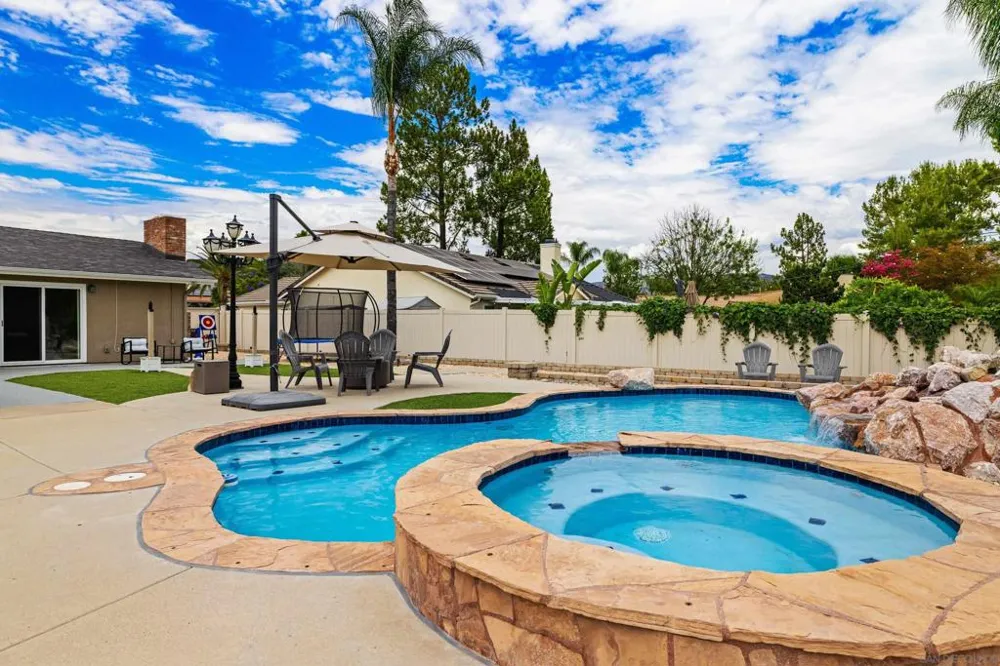 23619 Barrego Way Ramona, CA 92065