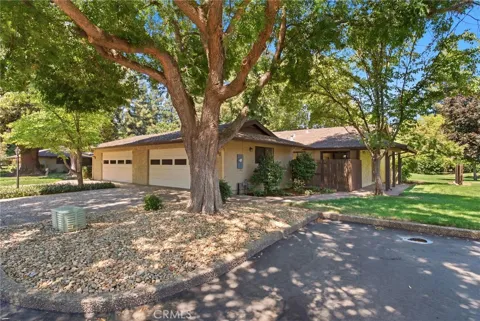 31 Northwood Commons