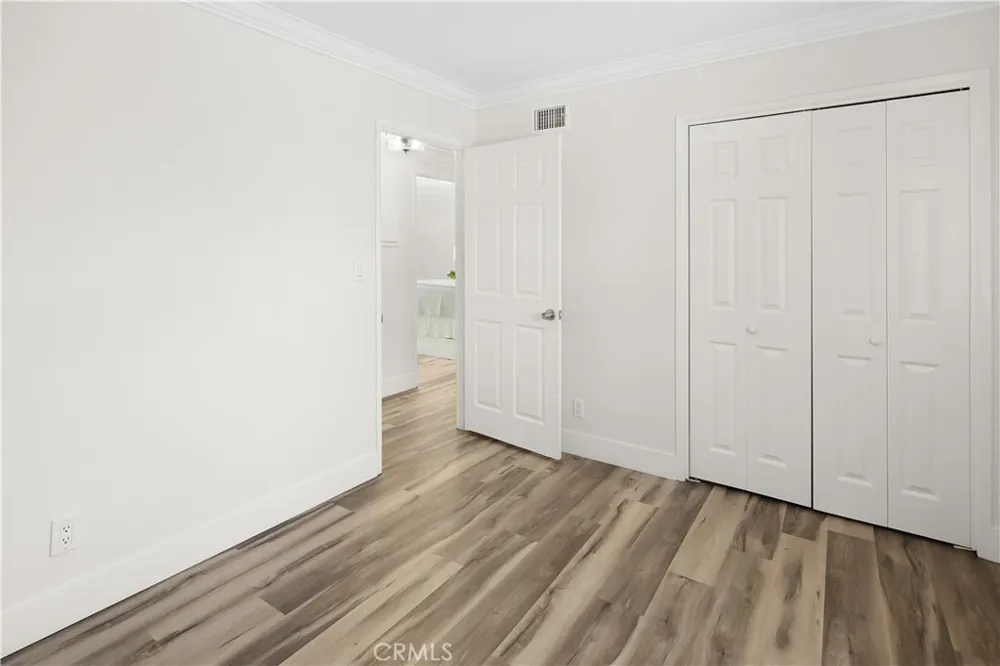 1111 E 1st Tustin, CA 92780