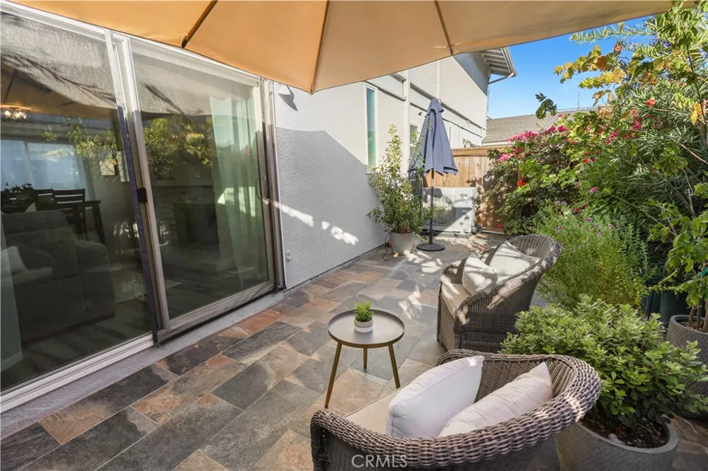 1111 E 1st Tustin, CA 92780