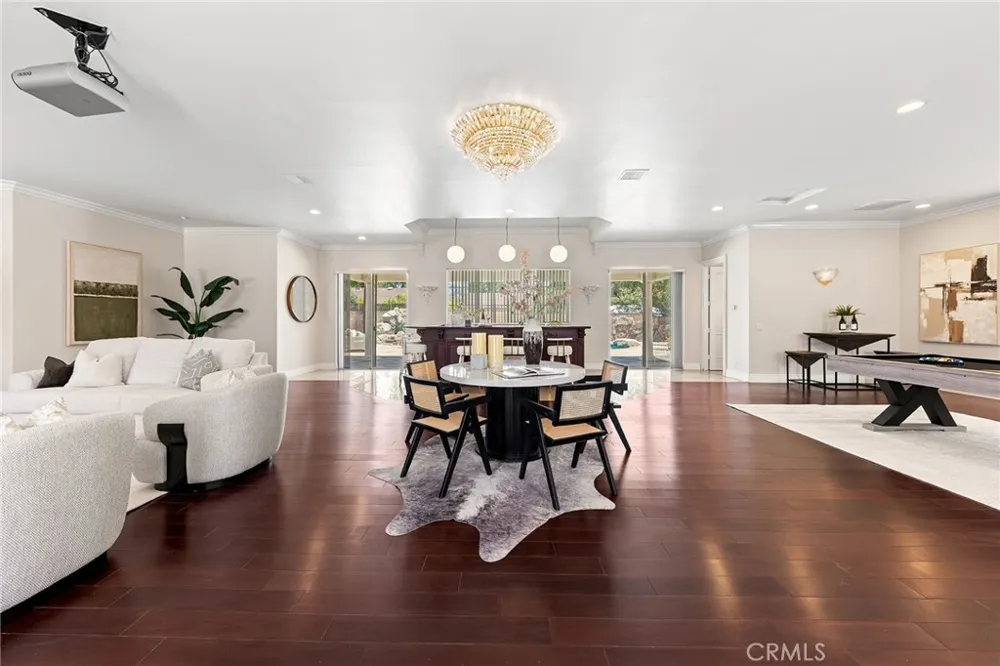 1118 S 6th Ave Arcadia, CA 91006