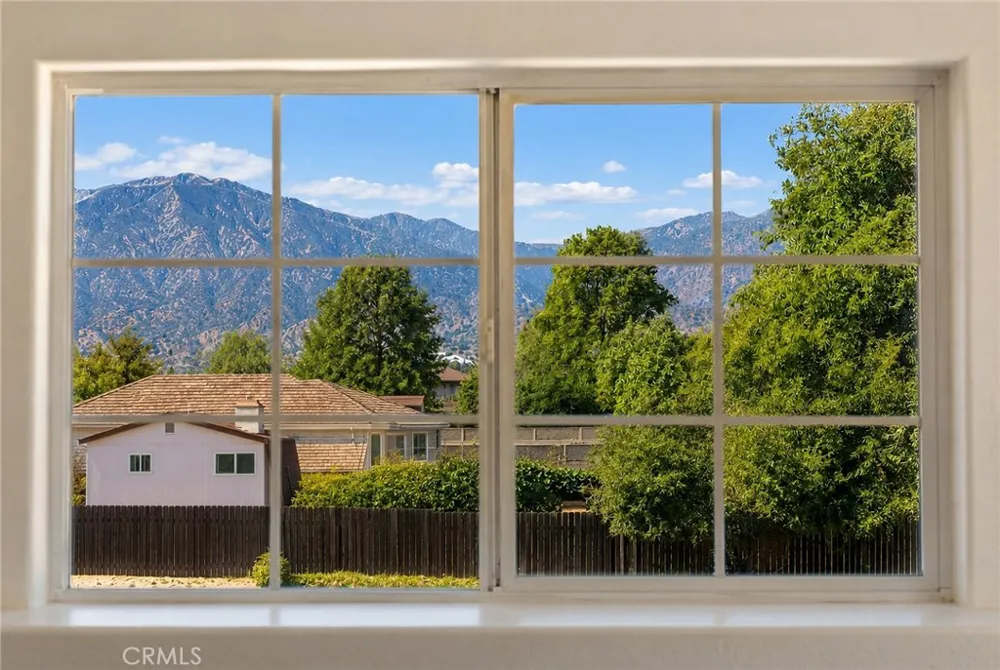 1118 S 6th Ave Arcadia, CA 91006