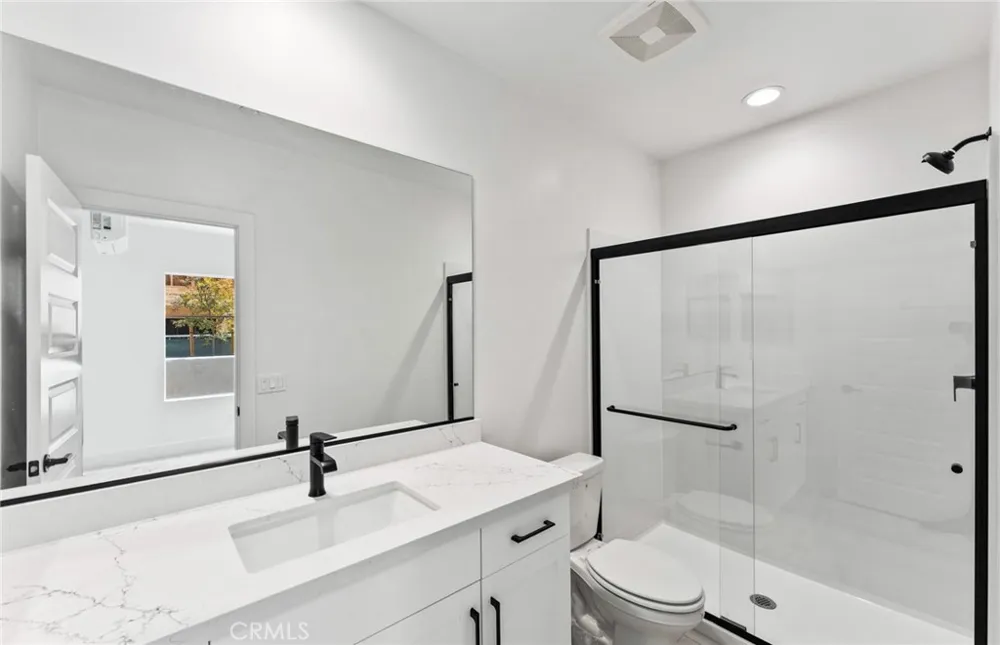 107 Sorrel Court Burbank, CA 91506