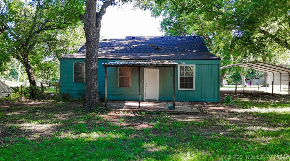 903 E Beverly Street Ada, OK 74820