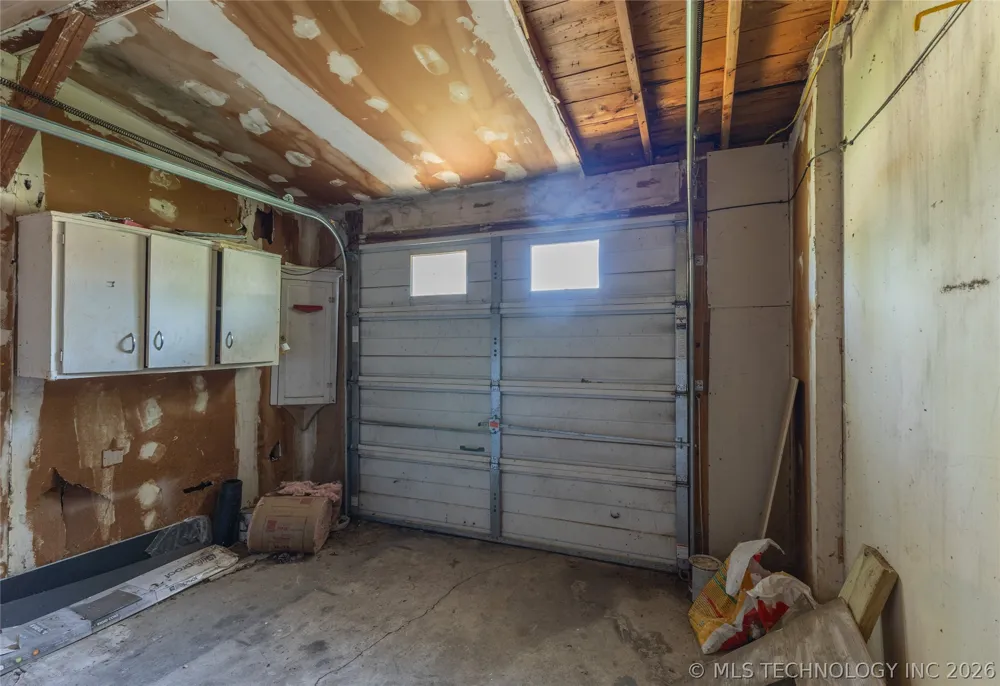 903 E Beverly Street Ada, OK 74820