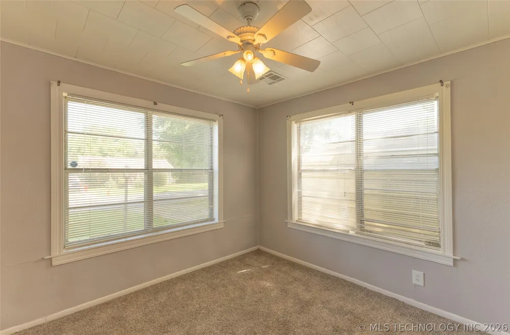 903 E Beverly Street Ada, OK 74820