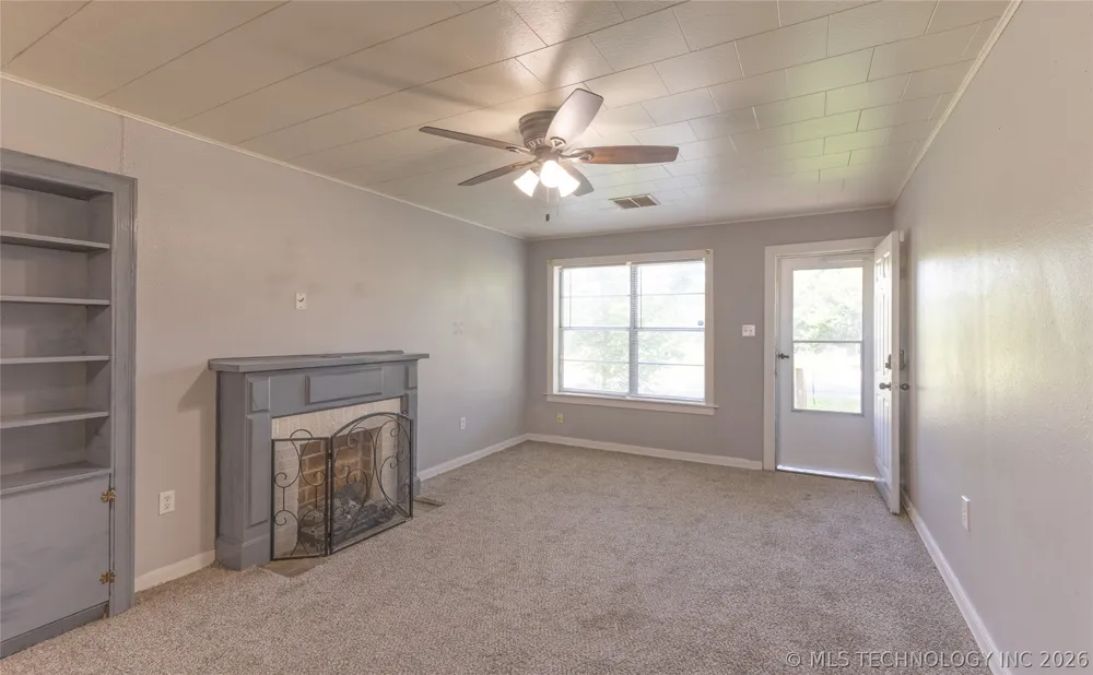 903 E Beverly Street Ada, OK 74820