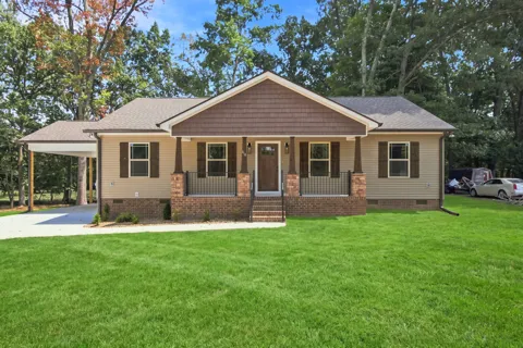 614 Wanda Ln