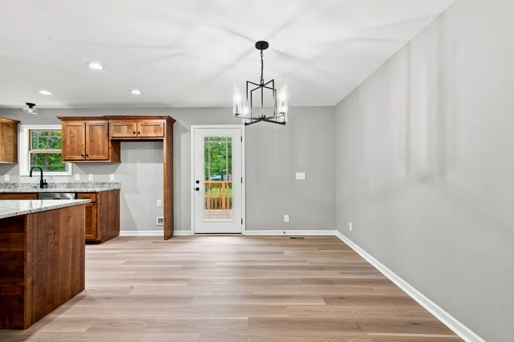 614 Wanda Ln Tullahoma, TN 37388