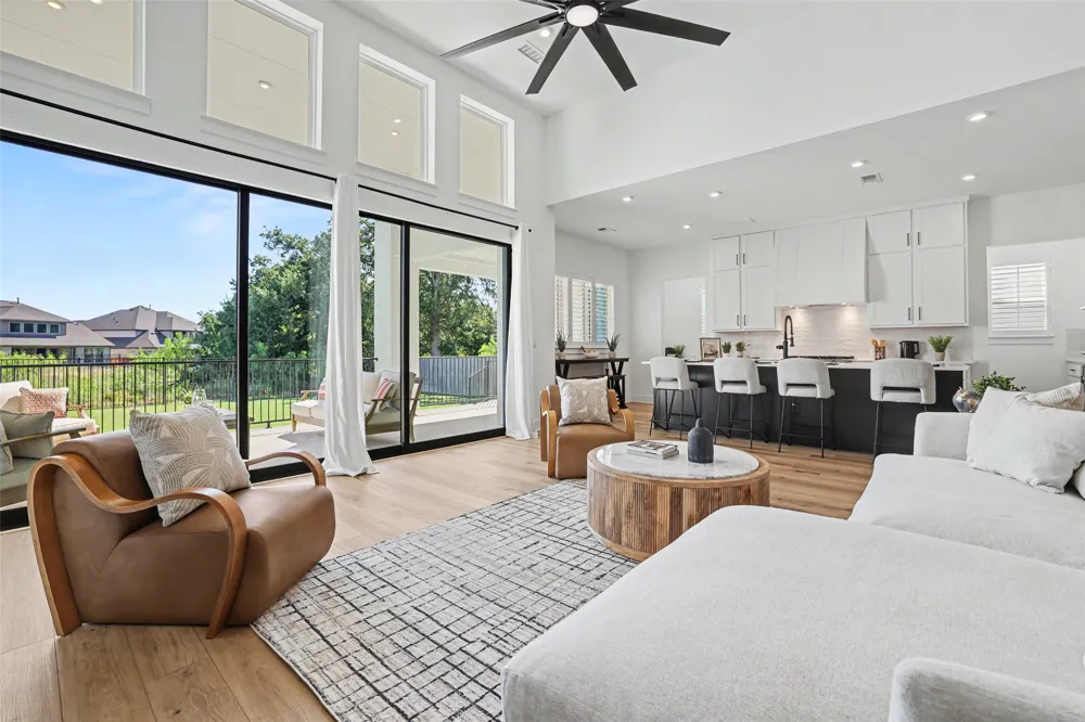 316 Valletta Way Liberty Hill, TX 78642
