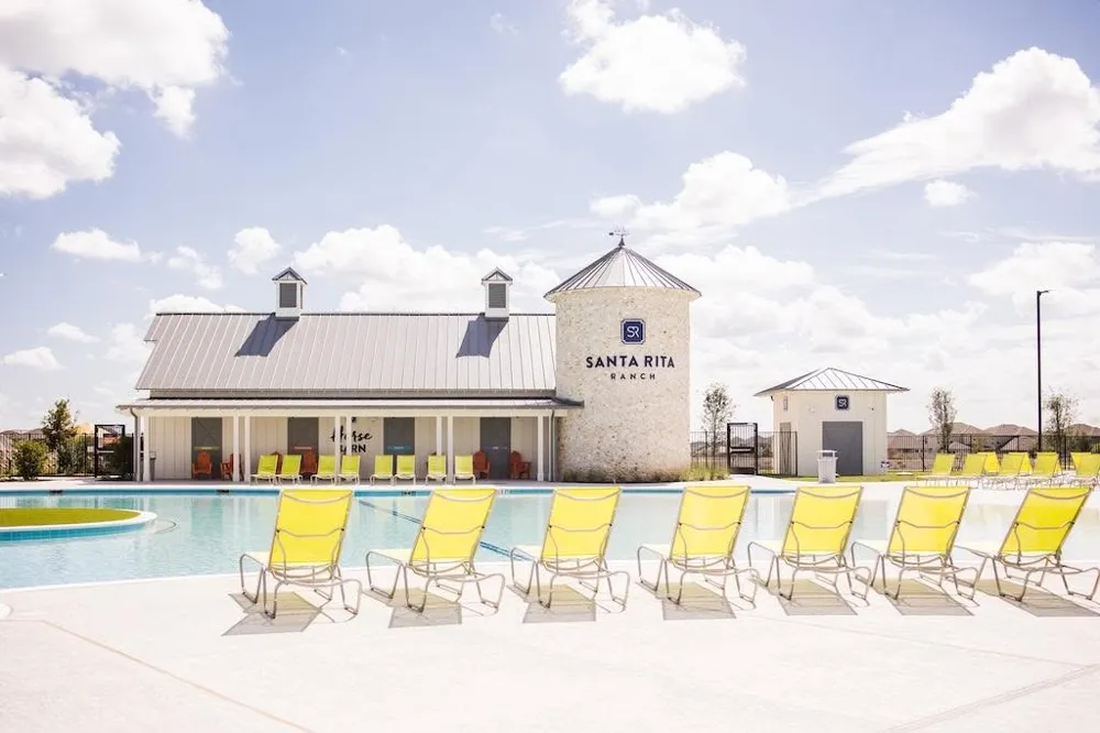 316 Valletta Way Liberty Hill, TX 78642