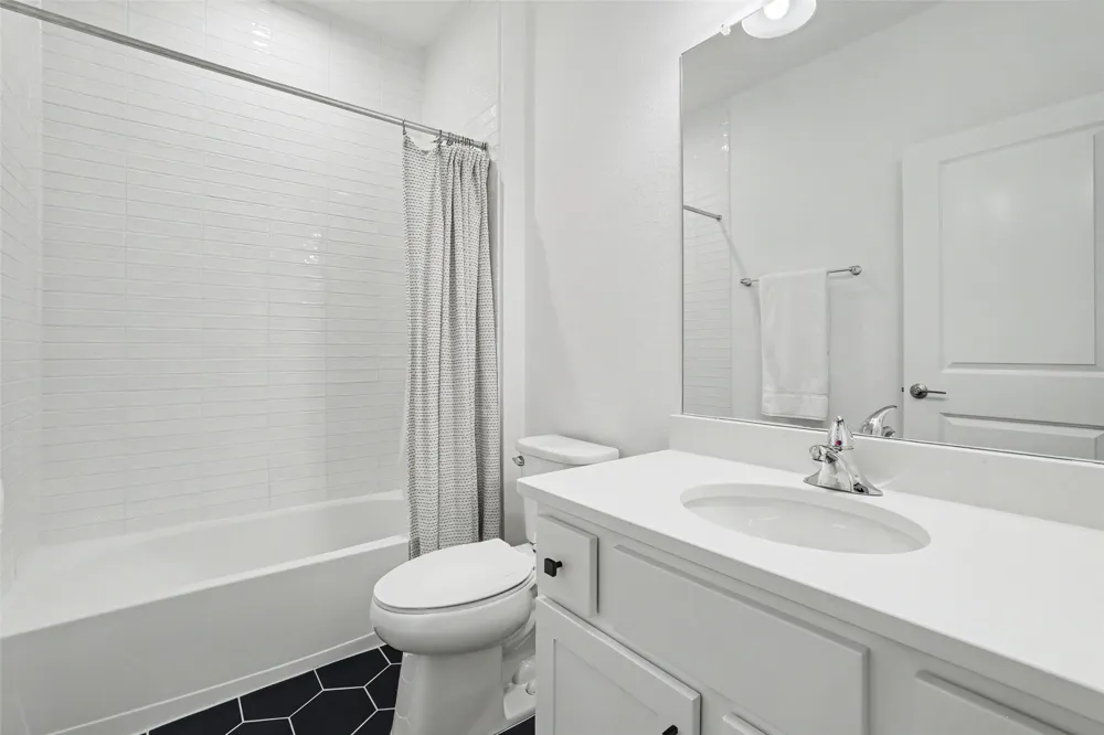 316 Valletta Way Liberty Hill, TX 78642