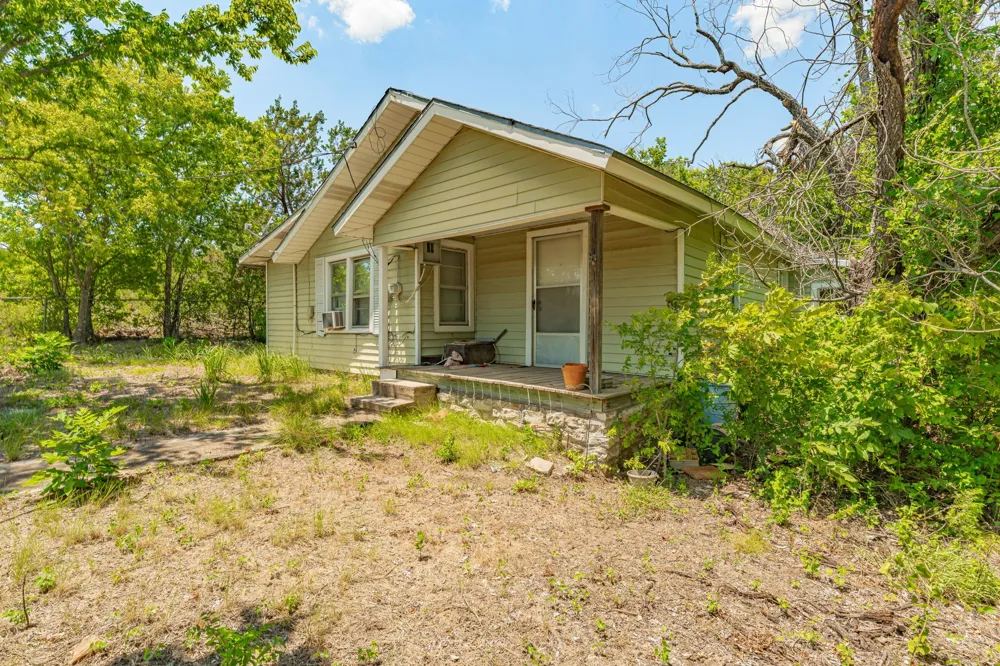 654 Private Road 1129 Stephenville, TX 76401