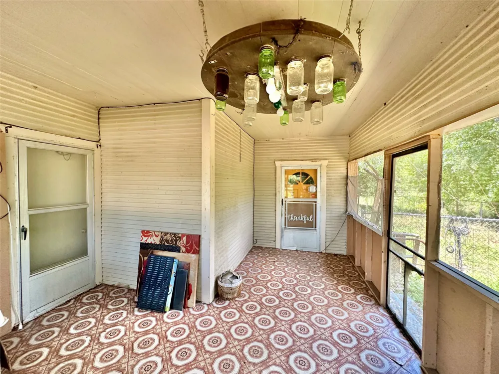 423 Strawn Road Ranger, TX 76470