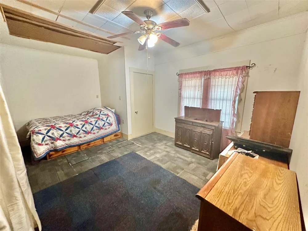 423 Strawn Road Ranger, TX 76470