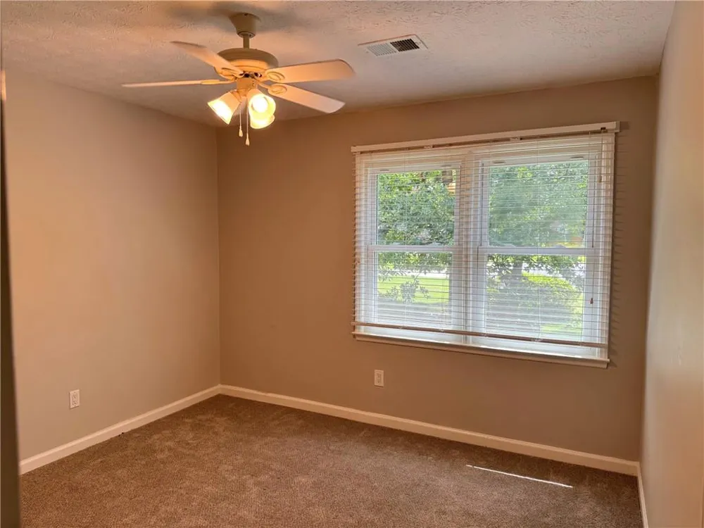139 Burnham Peachtree City, GA 30269