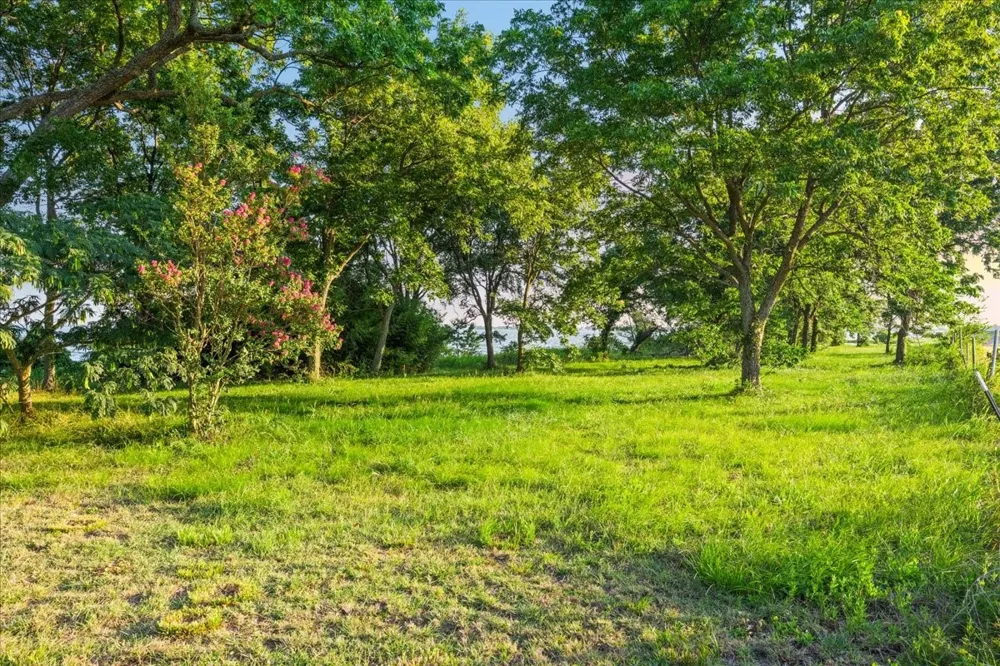 11120 S US Highway 287 Kerens, TX 75144