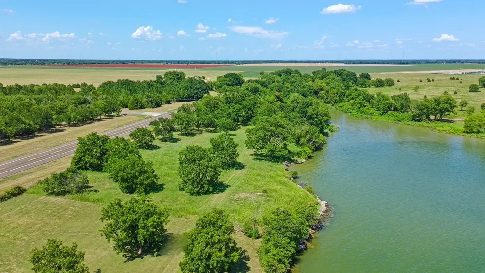 11120 S US Highway 287 Kerens, TX 75144