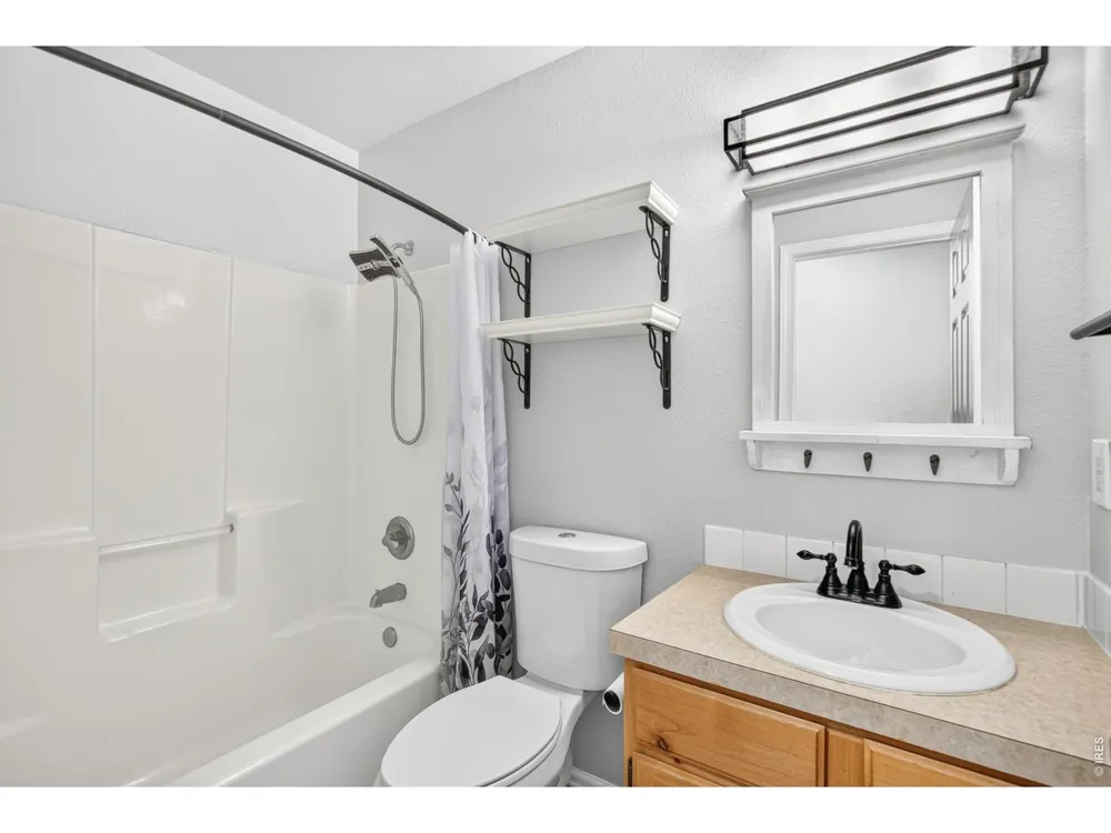 408 Suzann Street Wiggins, CO 80654