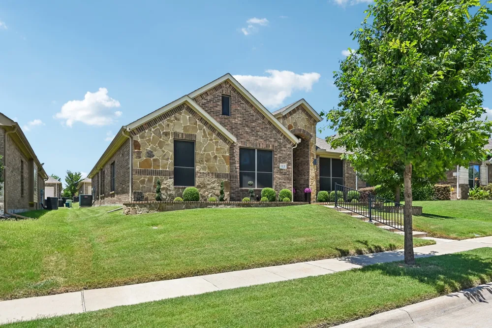 113 Cool Meadows Lane Red Oak, TX 75154